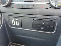 Ford Ecosport 1.0 EcoSport Titanium 5dr 43