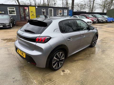 Peugeot 208 1.5 208 GT Line Blue HDi S/S 5dr 23