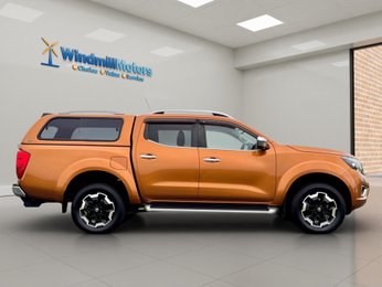 Nissan Navara 2.3 dCi Tekna 4WD Euro 6 (s/s) 4dr
