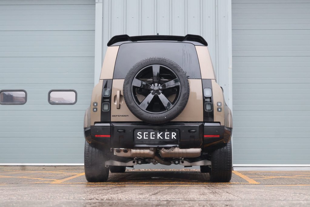 Land Rover Defender 110 2026 D350 HARD TOP X-DYNAMIC HSE STYLED BY SEEKER WITH LANDROVER REAR SEATS 5