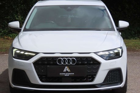 Audi A1 1.0 TFSI 30 Sport Sportback S Tronic Euro 6 (s/s) 5dr 3