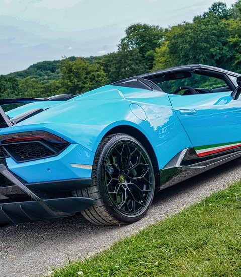 Lamborghini Huracan LP 640-4 PERFORMANTE SPYDER 1
