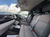 Volkswagen Transporter AUTO LWB [SOLD CR] L2H1 Low Roof Highline T30 Air Con Alloys Sensors EURO 6 13