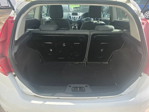 Ford Fiesta ZETEC S 7