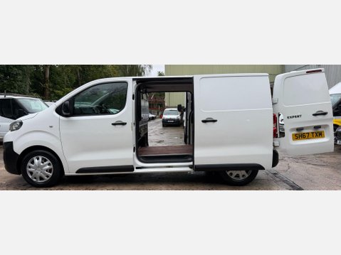 Peugeot Expert 1.6 BlueHDi 1000 Professional Standard Panel Van 6dr Diesel Manual MWB Euro 22