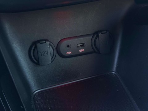 Kia Ceed 1.6 T-GDi GT Tech Euro 5 5dr 71