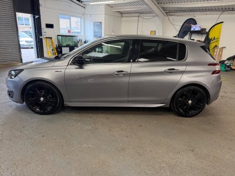Peugeot 308 1.2 PureTech GT Line Euro 6 (s/s) 5dr 4