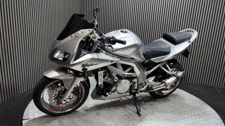 Suzuki SV1000 34k 2004 GOOD RUNNING 1000CC V TWIN PROJECT BIKE 5