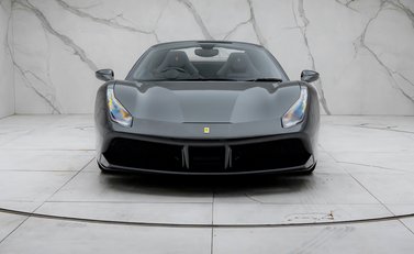 Ferrari 488 SPIDER 10