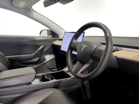 Tesla Model 3 (Dual Motor) Long Range Saloon 4dr Electric Auto 4WDE (346 ps) Full Leather 12
