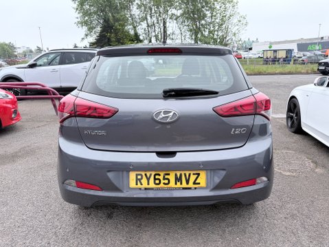 Hyundai i20 GDI SE 6