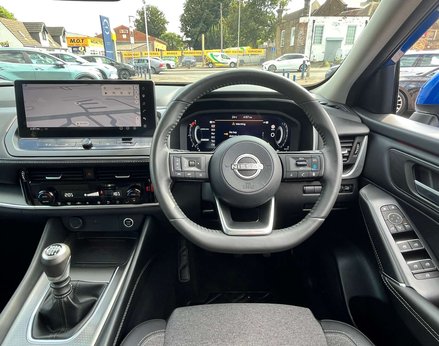 Nissan Qashqai 1.3 Qashqai N-Connecta DiG-T MHEV 5dr 18
