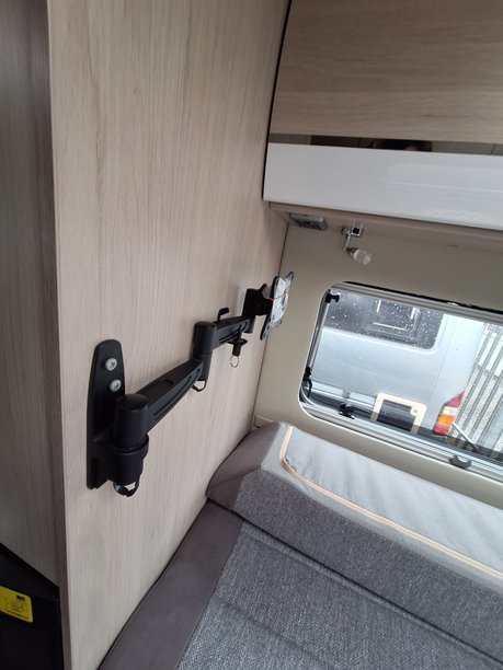 Chausson 33 Line V594 2020 11
