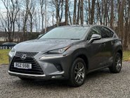 Lexus NX 2.5 NX 300h CVT 4WD 5dr 8