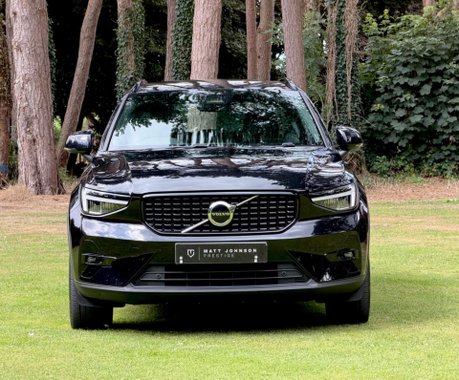 Volvo XC40 B4 PLUS 5