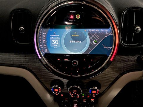 Mini Countryman 1.5 Cooper Exclusive SUV 5dr Petrol Steptronic Euro 6 (s/s) (136 ps) Blueto 17