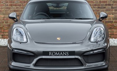 Porsche Cayman GT4 4