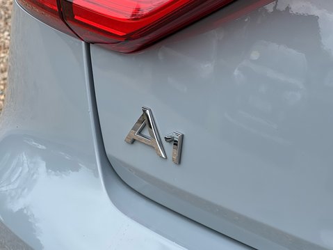 Audi A1 SPORTBACK TFSI TECHNIK 20