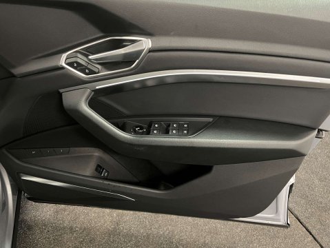 Audi E-Tron e-tron Technik 50 Quattro 4WD 5dr 10