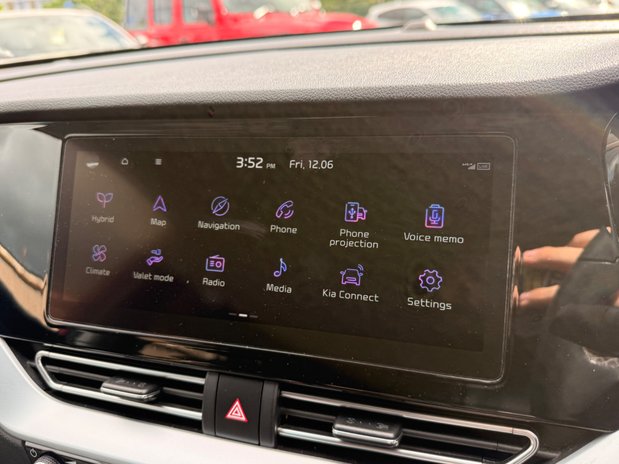 Kia Niro 3 27