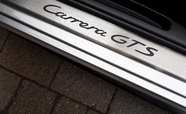 Porsche 911 (997) Carrera GTS Cabriolet 21