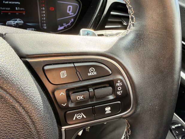 Kia Niro 3 22