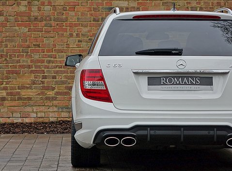 Mercedes-Benz C Class AMG Estate Edition 507 24