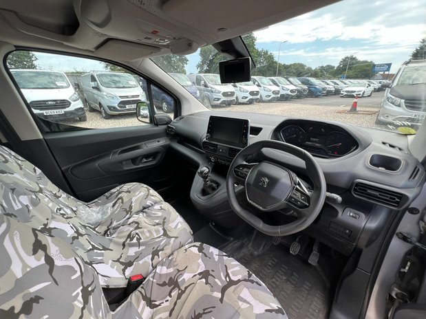 Peugeot Partner LWB L2H1 (SOLD) Low Roof Asphalt Air Con Alloys Cam Sensors EURO 6 NO VAT 29