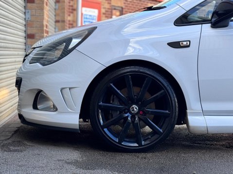 Vauxhall Corsa 1.6T 16V VXR Clubsport Hatchback 3dr Petrol Manual Euro 5 (205 ps) 28