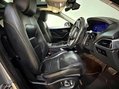 Jaguar F-Pace V6 SPORT AWD 24