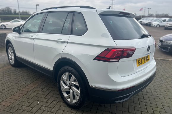 Volkswagen Tiguan LIFE 1.5 TSI DSG AUTOMATIC 9