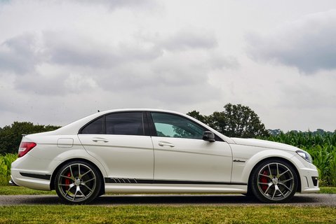 Mercedes-Benz C Class C63 AMG EDITION 507 3