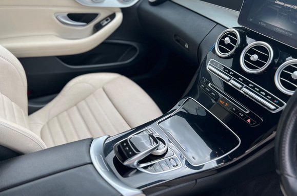 Mercedes-Benz C Class AMG C 43 4MATIC PREMIUM PLUS AUTO PAN ROOF 22