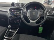 Suzuki Vitara SZ-T BOOSTERJET MHEV 3