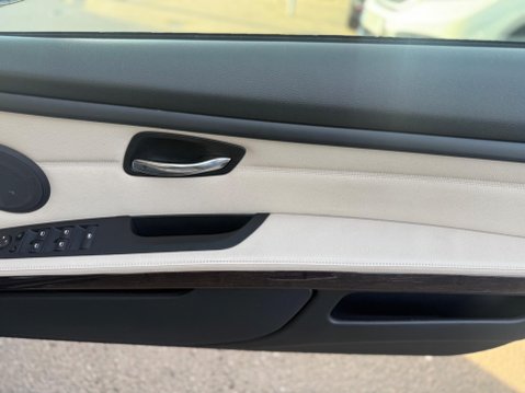 BMW 3 Series 2.0 320d Sport Plus Edition Euro 5 (s/s) 2dr 30
