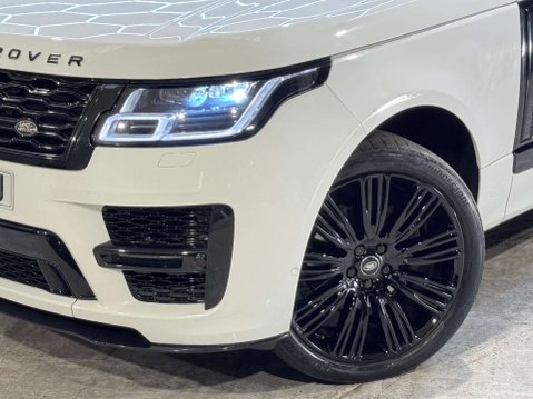 Land Rover Range Rover 3.0 Range Rover Vogue SDV6 Auto 4WD 5dr 43