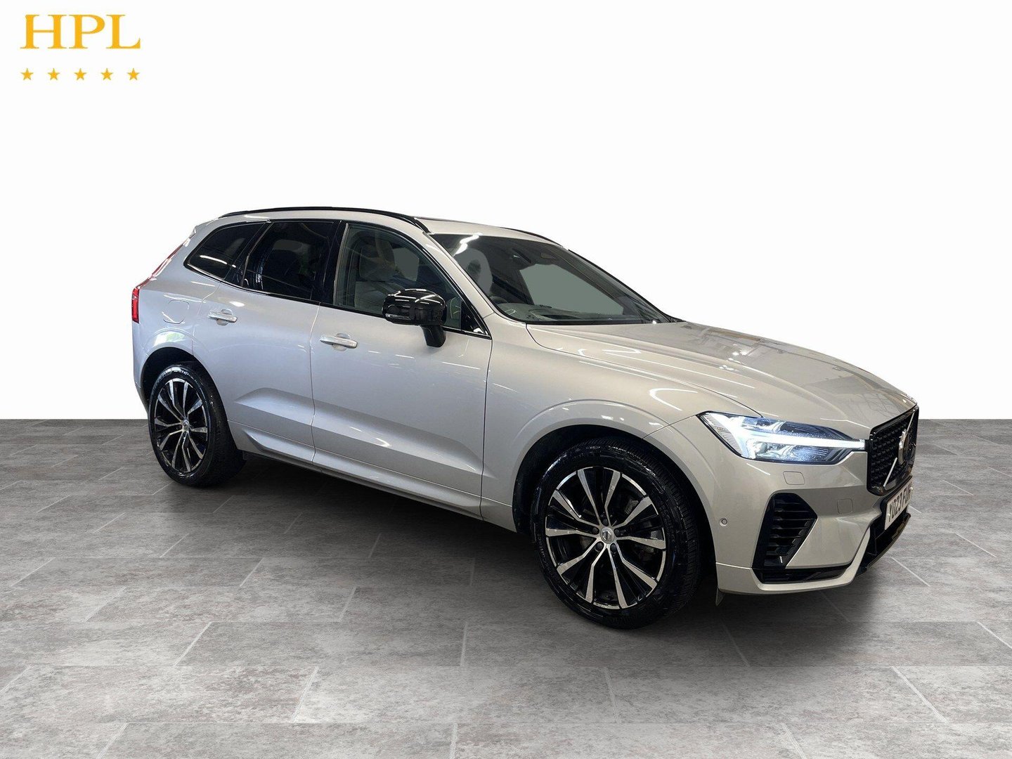 Volvo XC60 listing photo