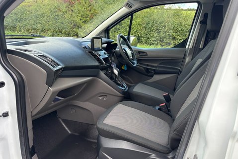 Ford Transit Connect 220 Leader DCIV Selectshift Auto - Sat Nav / 5 Seats / Rear Camera 16