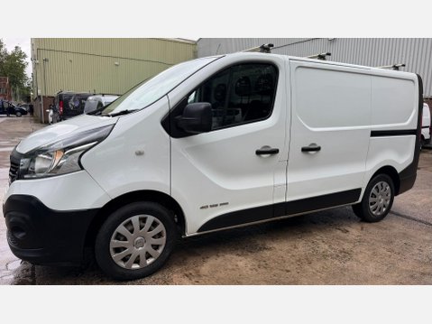 Renault Trafic 1.6 dCi ENERGY 27 Business Panel Van 5dr Diesel Manual SWB Standard Roof Eu 16