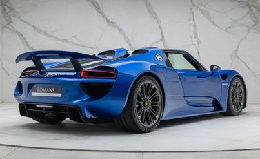 Porsche 918 Spyder 8