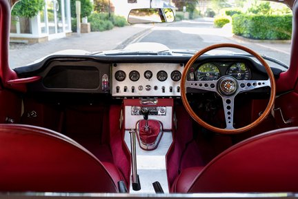 Jaguar E-Type 3.8 Litre Flat Floor FHC 12