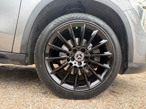 Mercedes-Benz GLA 2.1 GLA220d AMG Line (Executive) 7G-DCT 4MATIC Euro 6 (s/s) 5dr 28