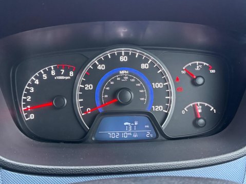 Hyundai i10 1.2 Premium Euro 5 5dr 18