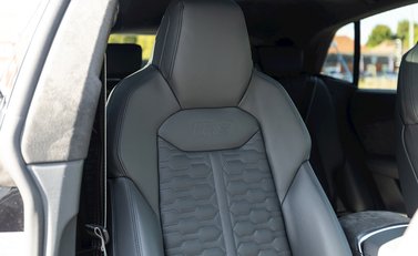 Audi RS Q8 Vorsprung 13