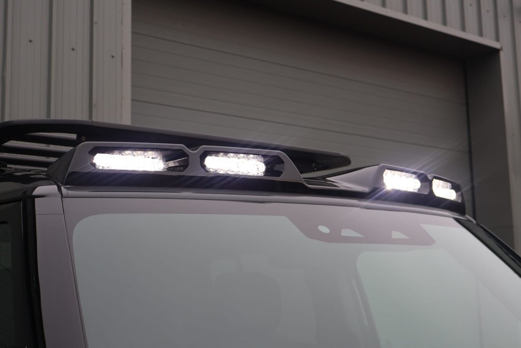 Land Rover Defender 110 2026  MODEL 350 HARD TOP X-DYNAMIC HSE WORLD TOUR  STYLED BY SEEKER  10