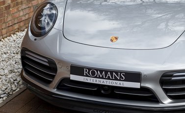 Porsche 911 Turbo Cabriolet (991.2) 24