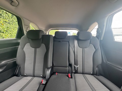Kia Sorento 1.6 h T-GDi 2 SUV 5dr Petrol Hybrid Auto AWD Euro 6 (s/s) (226 bhp) 9