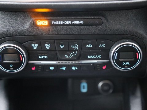 Ford Focus 1.5 EcoBlue Titanium Euro 6 (s/s) 5dr 17