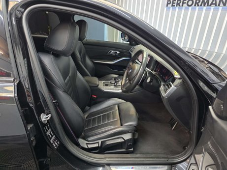 BMW 3 Series 3.0 M340i Saloon 4dr Petrol Auto xDrive Euro 6 (s/s) (374 ps) 18
