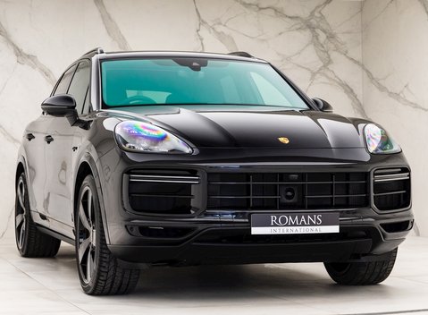 Porsche Cayenne Turbo S E-Hybrid 1